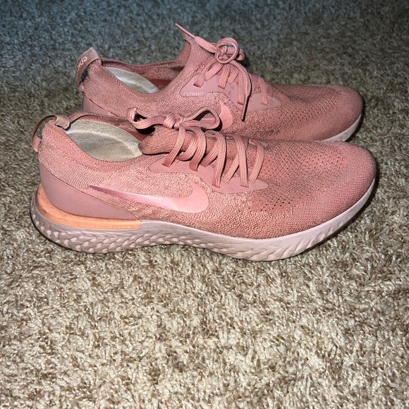 Rose Gold Epic React Flyknit Rose HOT Nike React Flyknit Nike